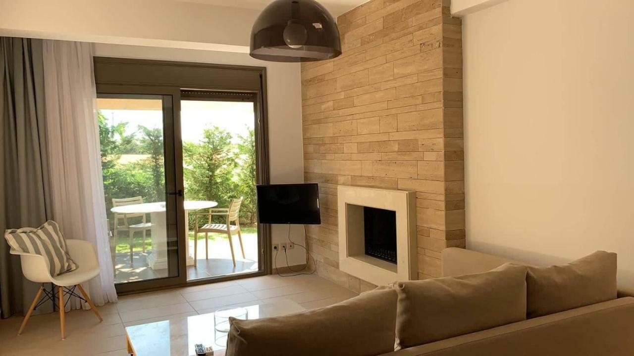 Niovi Boutique Apartments 아피토스 외부 사진